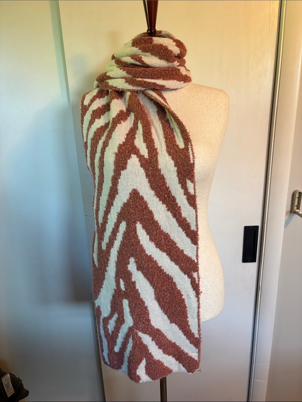Zebra-Print Cozy Wrap Scarf in Cream and Dusty Rose